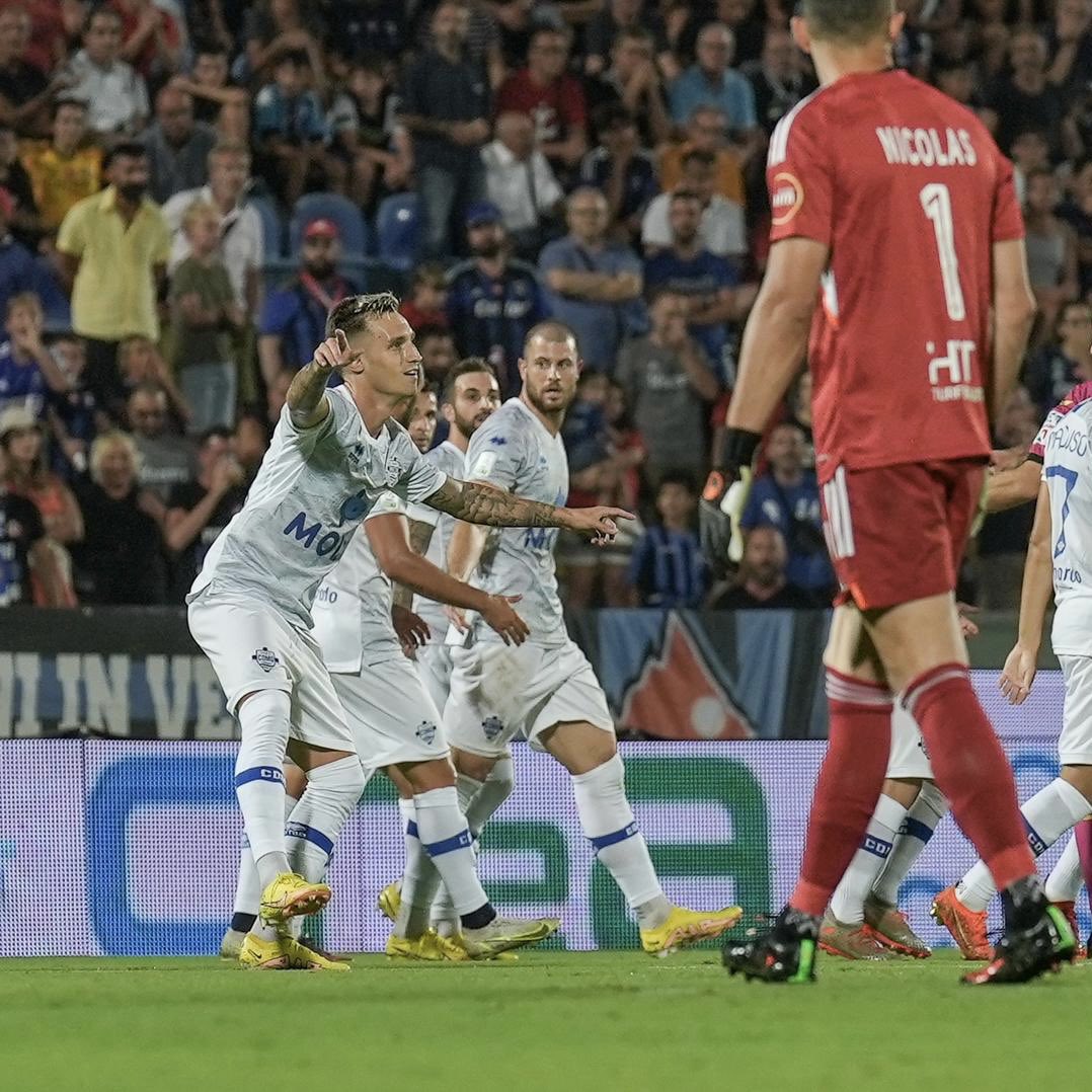 ➕1️⃣⚽️🕺<a href="/Como_1907/">Como1907</a>