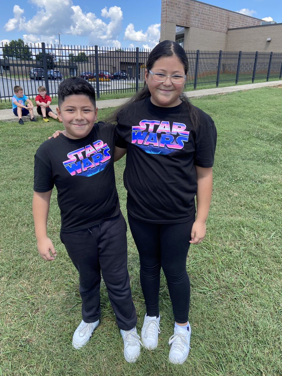 Sarah Jackson tweet media