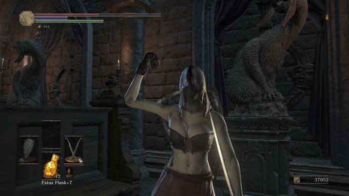 1 pic. This dark souls fit ? https://t.co/6ouQSVdEWE