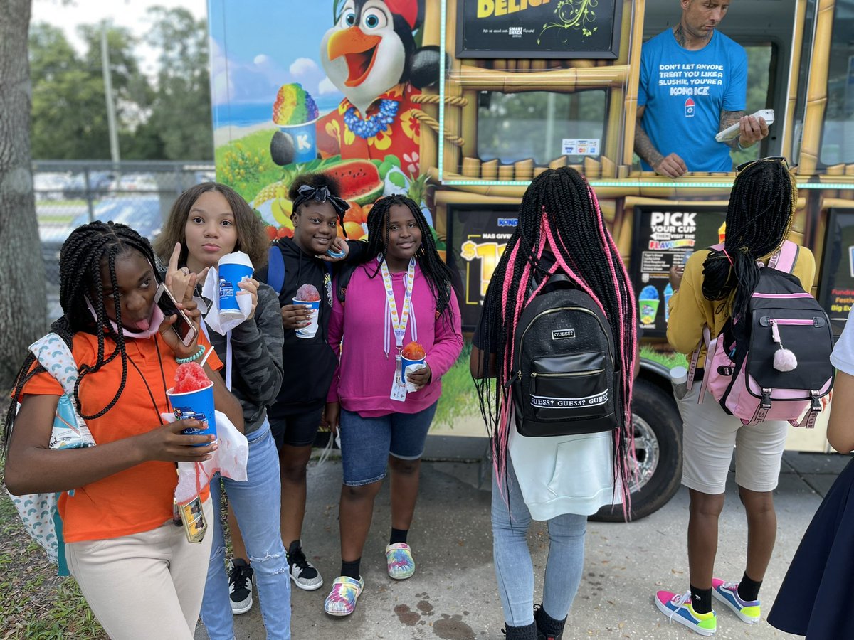 It’s Kona Ice Tuesday at SSK8! Our students are stayin’ Kool with <a href="/KonaIceTampaBay/">Kona Ice Tampa Bay</a> of Seminole heights.