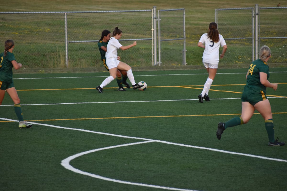 hadleyanthony_'s tweet photo. @2022CanadaGames was an experience i’ll never forget!! had so much fun doing what i love and being apart of @TeamToba 💛🖤 #hornsup https://t.co/n9mjcX9A6A