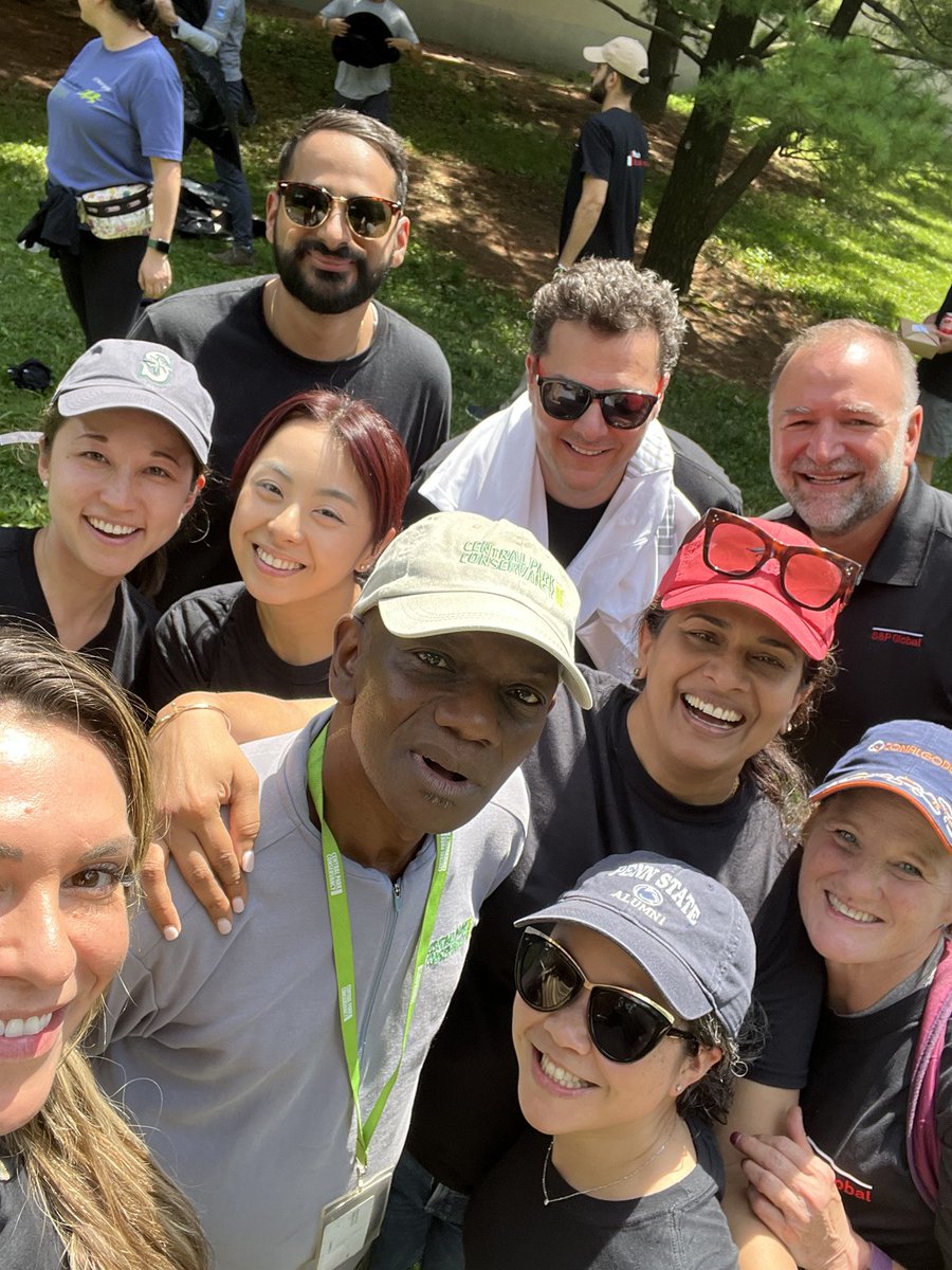 SPGlobal's tweet photo. Nearly 40 @SPGMarketIntel colleagues volunteered over 120 hours removing invasive plants and weeds in NYC’s Central Park with @CentralParkNYC last week. #SPGlobalImpact https://t.co/3jo2sKTGbe