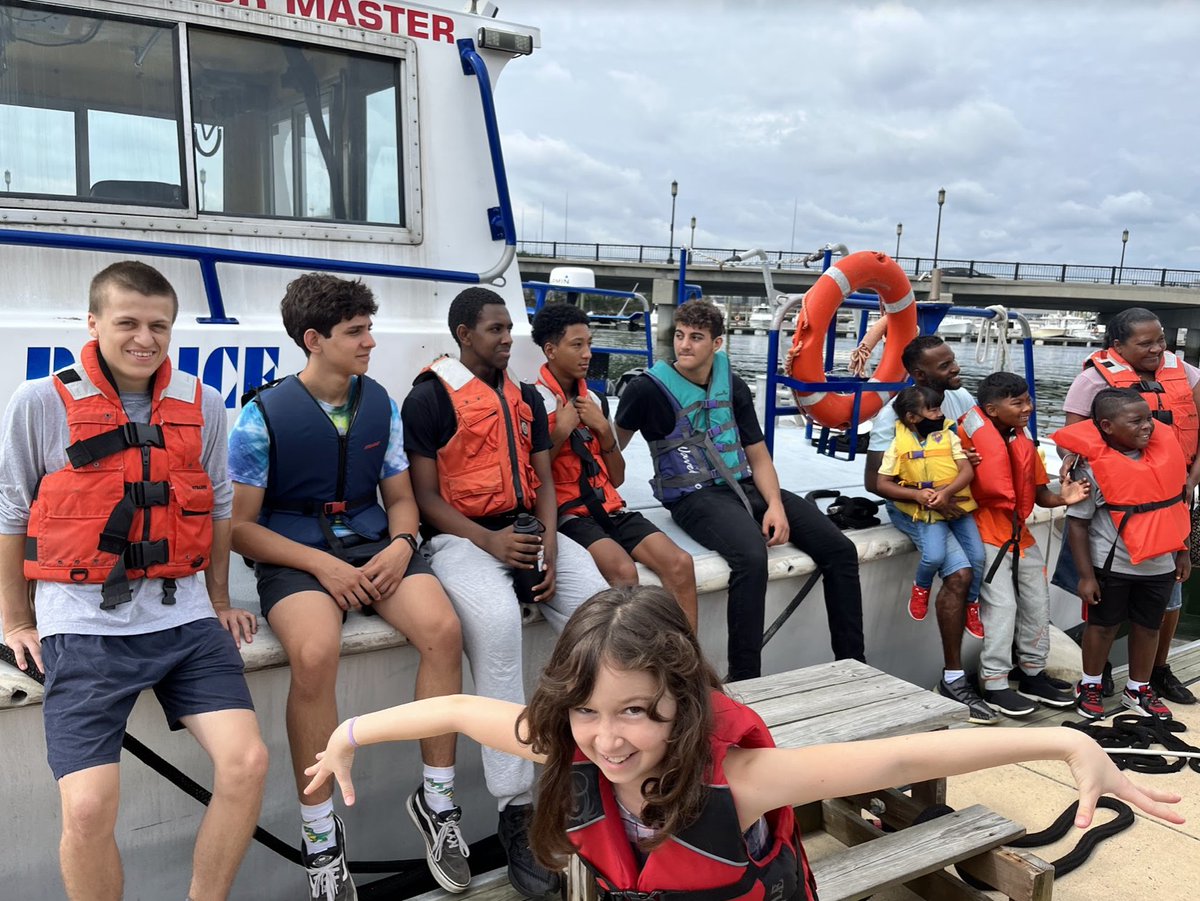 BTSNewEngland's tweet photo. Thank you to the @bostonpolice for taking us for a boat ride on our beautiful Boston Harbor. Our CIT's even got some special self defense training! ⛴️ 🌊
#youthdevelopment #btsne #coachintraining https://t.co/psagncGoYV