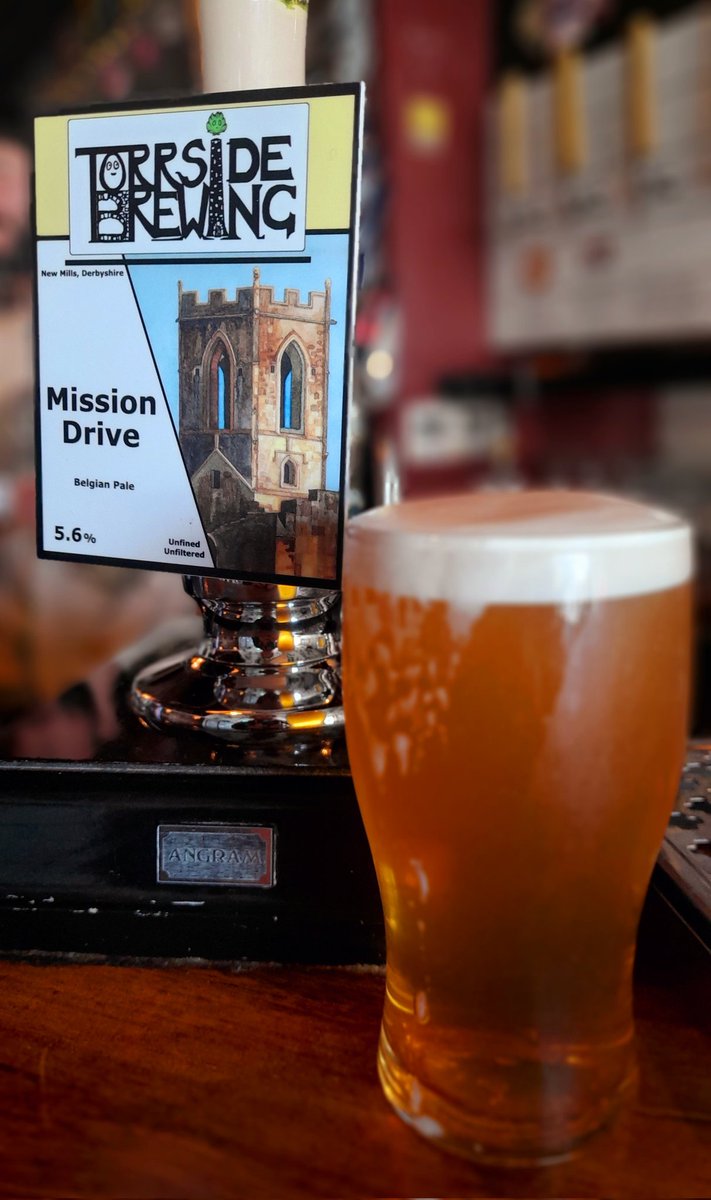 Stuart_Pickard's tweet photo. #HalfPint @kirkstallbrew @totallybreweduk via @thesparrowbd1 @Torrside @jesterkingbeer via @TheRecordCafe #Bradford #WestYorkshire #Yorkshire #VisitYorkshire #VisitBradford #GingRealAleTrail @Stuart_Pickard #CraftBeer #Beer #RealAle #Ale #PoshBeer #FancyBeer #SupportLocal https://t.co/JOXWAKKhru