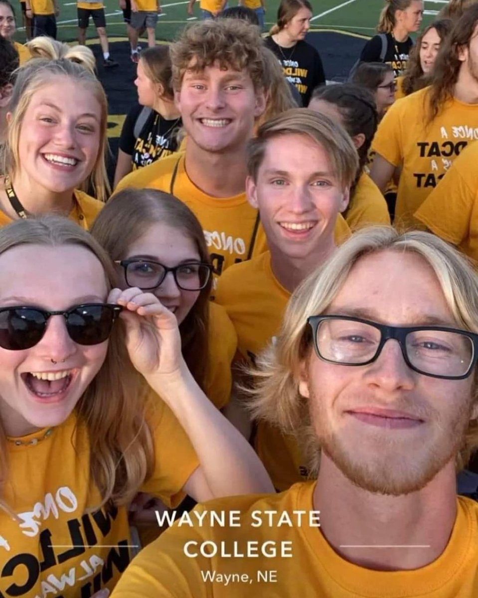 PapaJohnny64's tweet photo. @wahoopublic Warriors rocking it at @waynestcollege!!! https://t.co/egVGfk4EaO