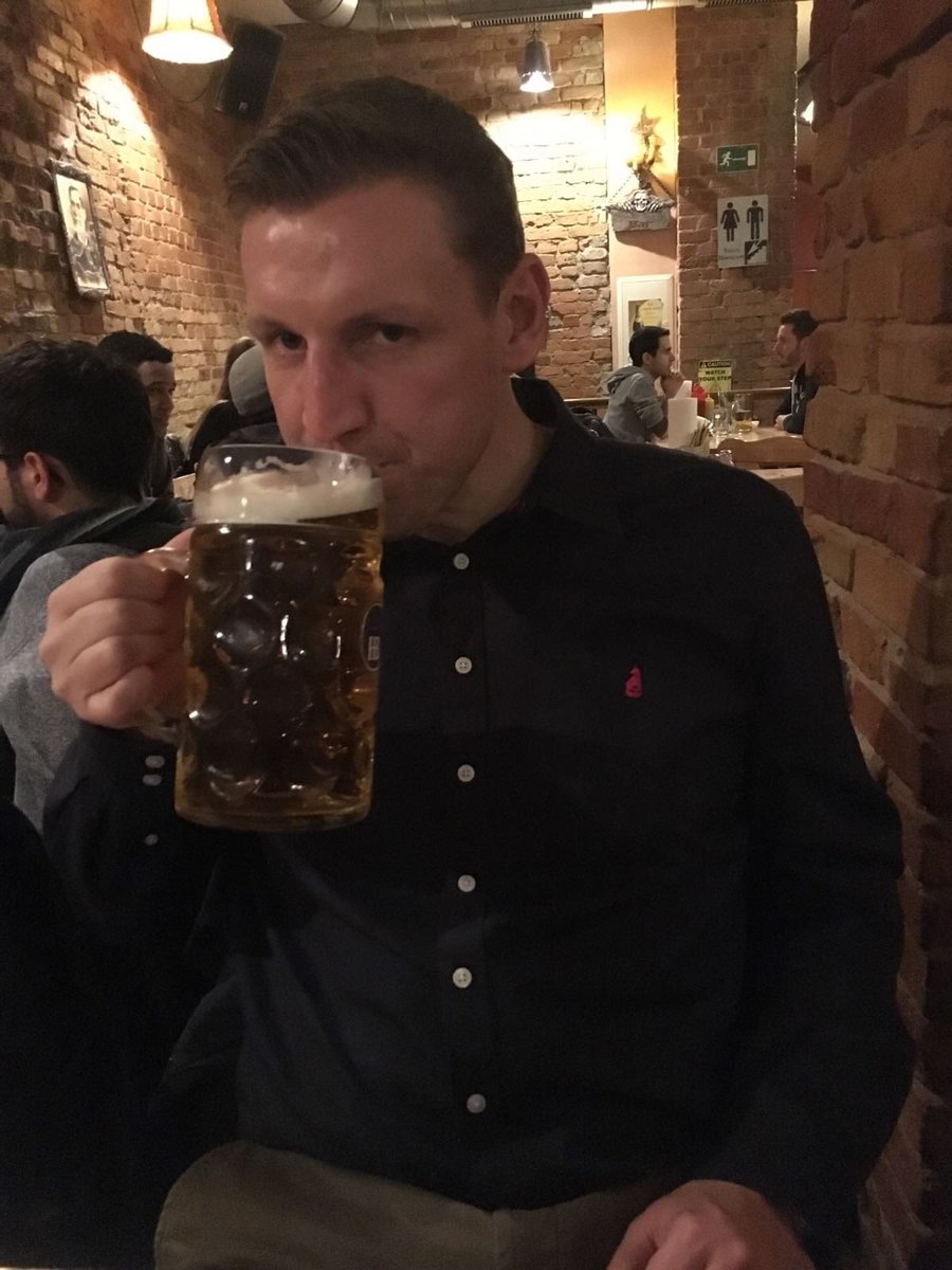 ItterParkVetsFC's tweet photo. Happy Birthday to IPR vets midfield general and penalty marksman and all round good guy @MattStevenson11 Captain. Leader. Legend #itters #toure 🎂⚽️🧡 https://t.co/XfvZFpnvVM