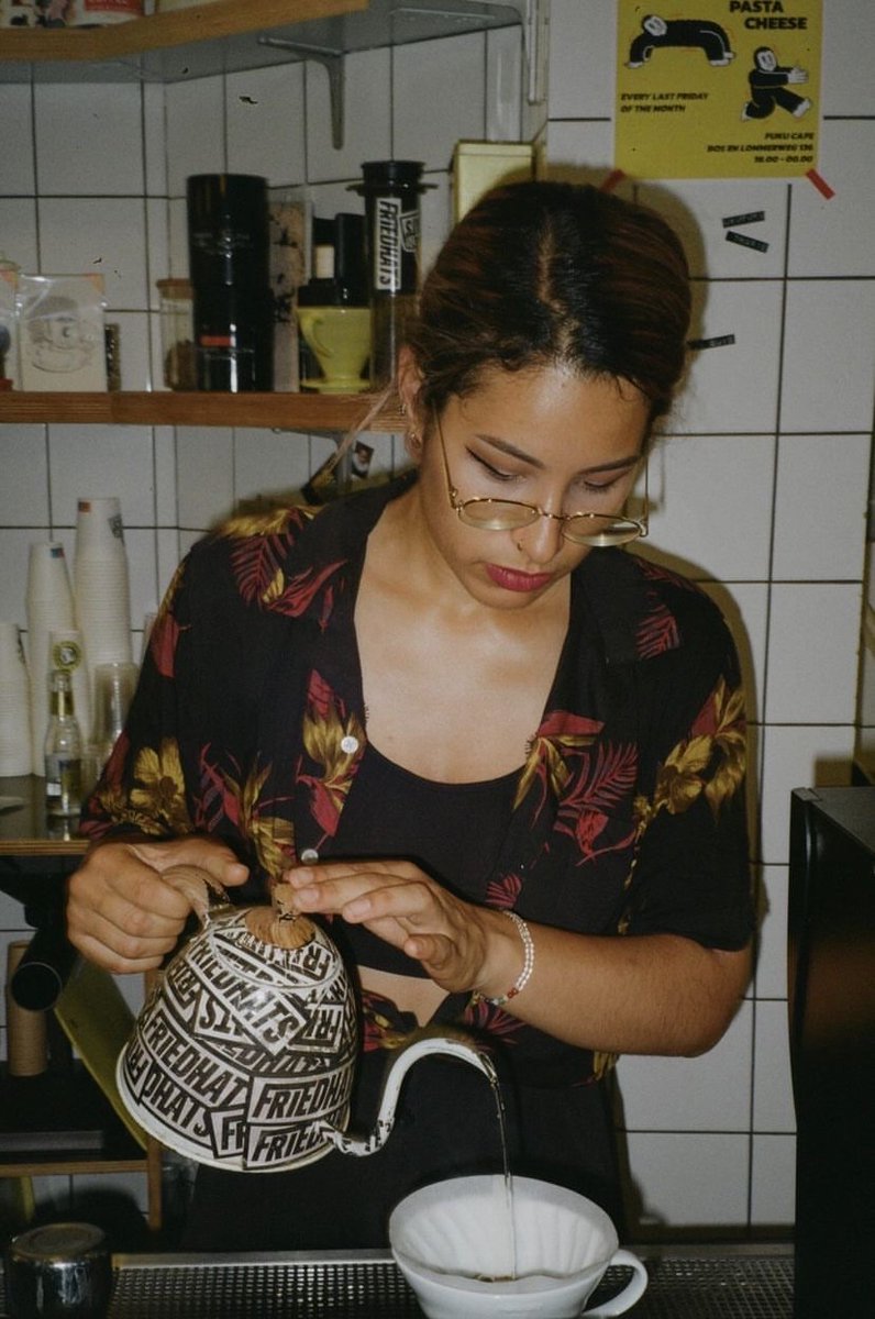 Doedelz's tweet photo. Me in my natural habitat, making #coffee 💜✨ https://t.co/zs9xV4EehH