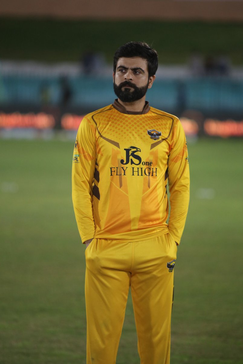 Hard Luck Captain 🥺💔
I know it hurts a lot when you are giving your 100% but still the things don't go in your favour. Allah has better plans for you. Rawalakot Hawks will bounce back stronger next year In Sha Allah ❤️

#AhmadShahzad #KheloAazadiSe #KingdomValleyKPL #KPL2022