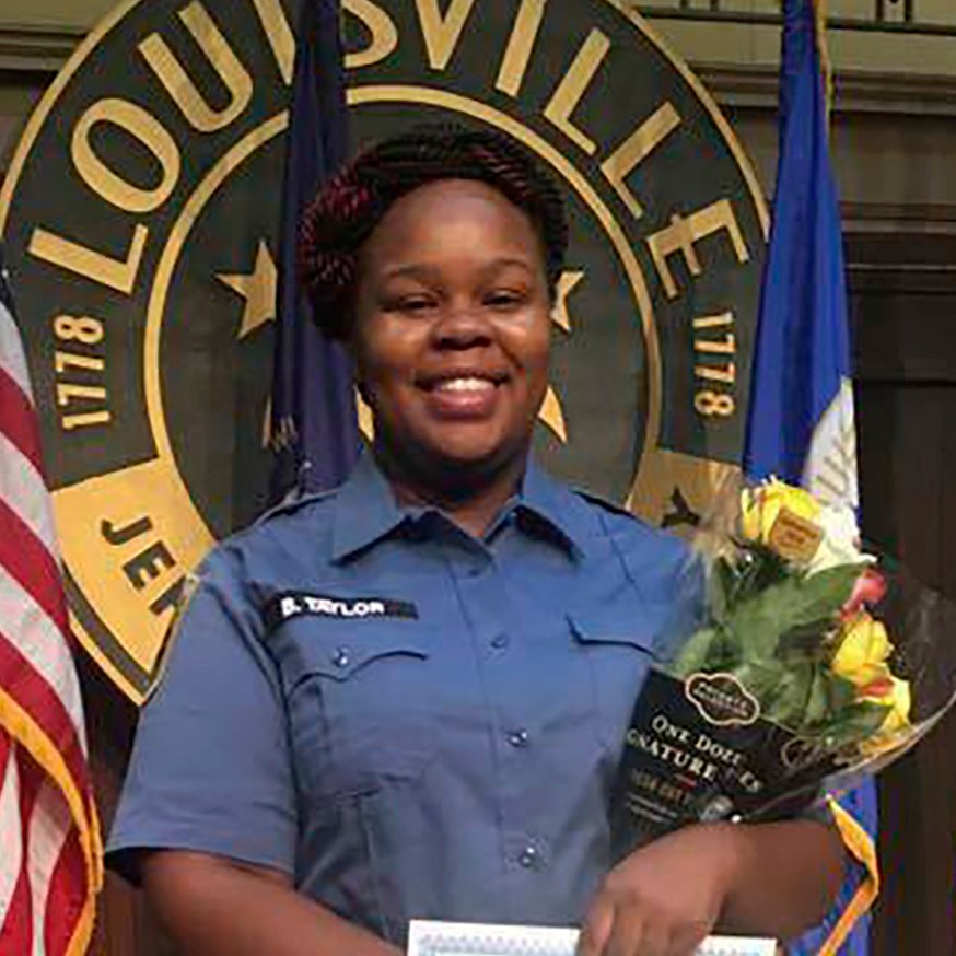 ajplus's tweet photo. BREAKING: A Louisville cop pleaded guilty to a federal charge for the police killing of #BreonnaTaylor — the first conviction in the case.

Kelly Goodlett falsified information on the warrant used for the police raid that killed Taylor. She faces up to 5 years in prison. https://t.co/yGqkAOJAgN
