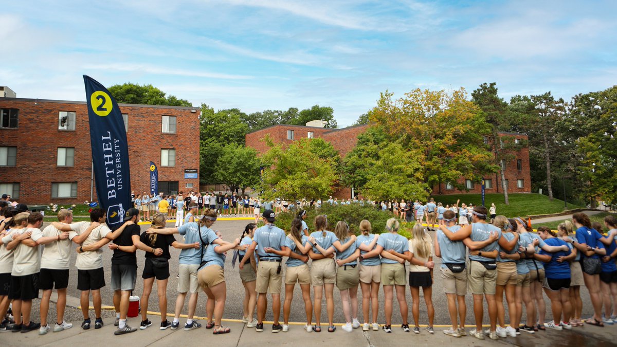 BethelU's tweet photo. It’s the best week of the year! Soon, hundreds of our newest Royals will be arriving on campus, and we’re so excited to welcome them HOME. #BUWelcomeWeek https://t.co/nDde9p2abE