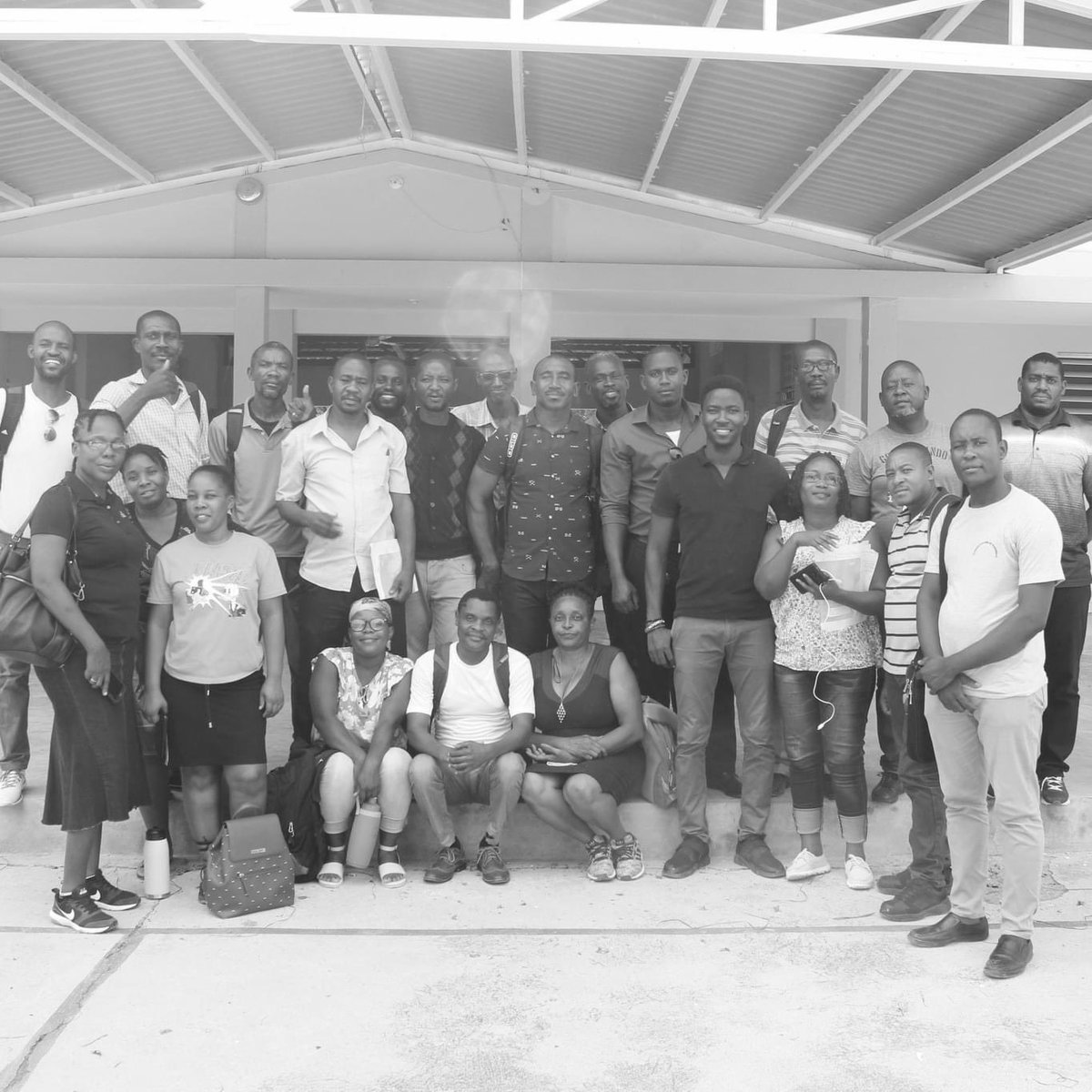 toyainc's tweet photo. From Tuesday 9th August to Thursday 11th August 2022, TOYA was commissioned by the SOS Villages Enfants Haiti to host a training session on several business strategy tools for their key employees at Santo 19.

#TOYA #SOSChildrensVillage #Business #Strategy #Training https://t.co/kD8yLfdnlL