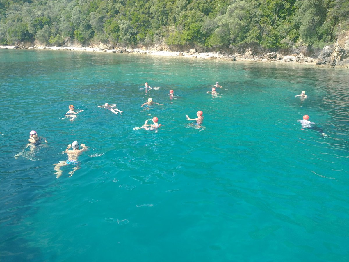 We're a team! 🙌🏻

#swimmingabroad #swimmingholidays #swimmingingreece #openwaterswimmer #swimmingcommunity #greekislands #summer2022 #openwaterswimming #greece #greekholidays #summerholidayfun