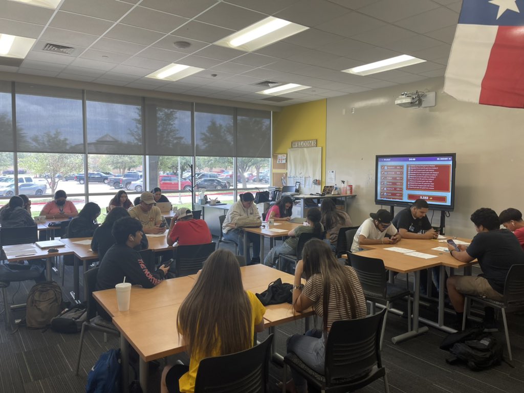 perezmathclass's tweet photo. Who says seniors are too old for games? Reviewing how to combine like terms with @PlayBlooket ! It is my favorite engagement tool for all grade levels. Kids love stealing gold from each other in Gold Quest! #blooket #playblooket #techECISD #mathROCKS @TechECISD @octechschampion https://t.co/fXxvUUq84C