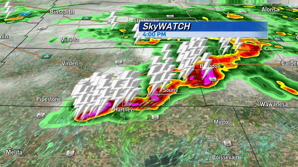 ColleenCTV's tweet photo. Severe thunderstorm now just southeast of #Belleview, #MB that's moving slowly southeastward. #mbstorm https://t.co/ZyYtZTWEy5