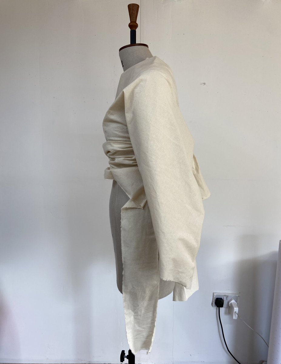 j_ewusie's tweet photo. Process, toile of draped one sleeve top. https://t.co/J5wM3Aj9cV