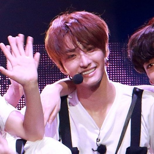 pseonghwapics's tweet photo. this seonghwa was so adorable <3 https://t.co/JU92nZn0fS