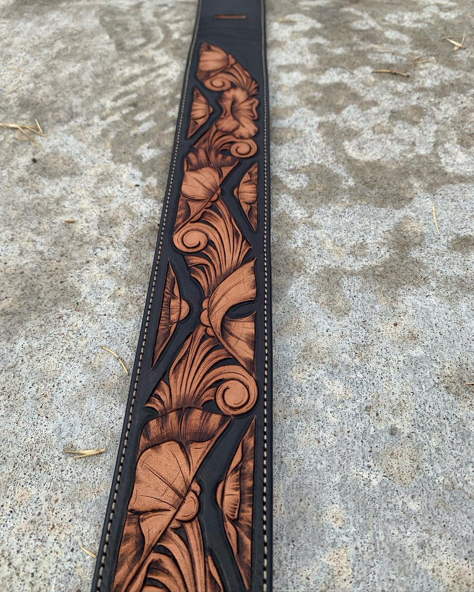 Justus_Seiber's tweet photo. Guitar strap for my boy TJ… this is gonna look good on his strat… go stream his tunes https://t.co/B3L4CJRUsw