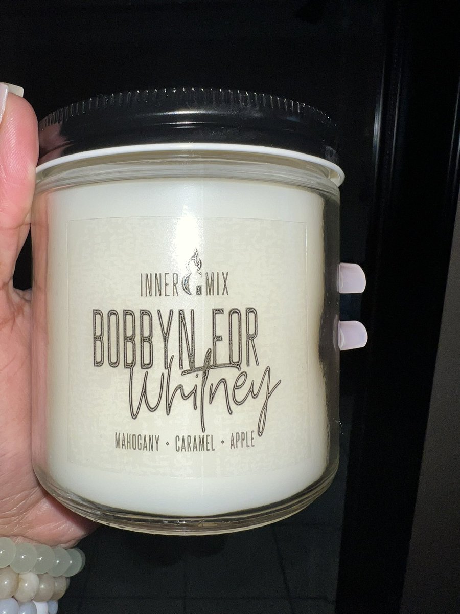 innergmix's tweet photo. Sneak peek at my fall collection 👀🎃

Dropping 9.1.22

https://t.co/oETKro2q6c

#innerg #fallcollection #fallfragrances #blackownedcandles #candleaddict #candles #bodyoil #homecoming #football #blackyogi #hocuspocus #halloween https://t.co/6Fz9tgPQgm