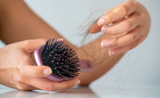 btzsanchez's tweet photo. ¿Cuándo debo consultar sobre la caída del pelo con un especialista? https://t.co/leM21Tj3xx https://t.co/Xu5kC7OeY7
