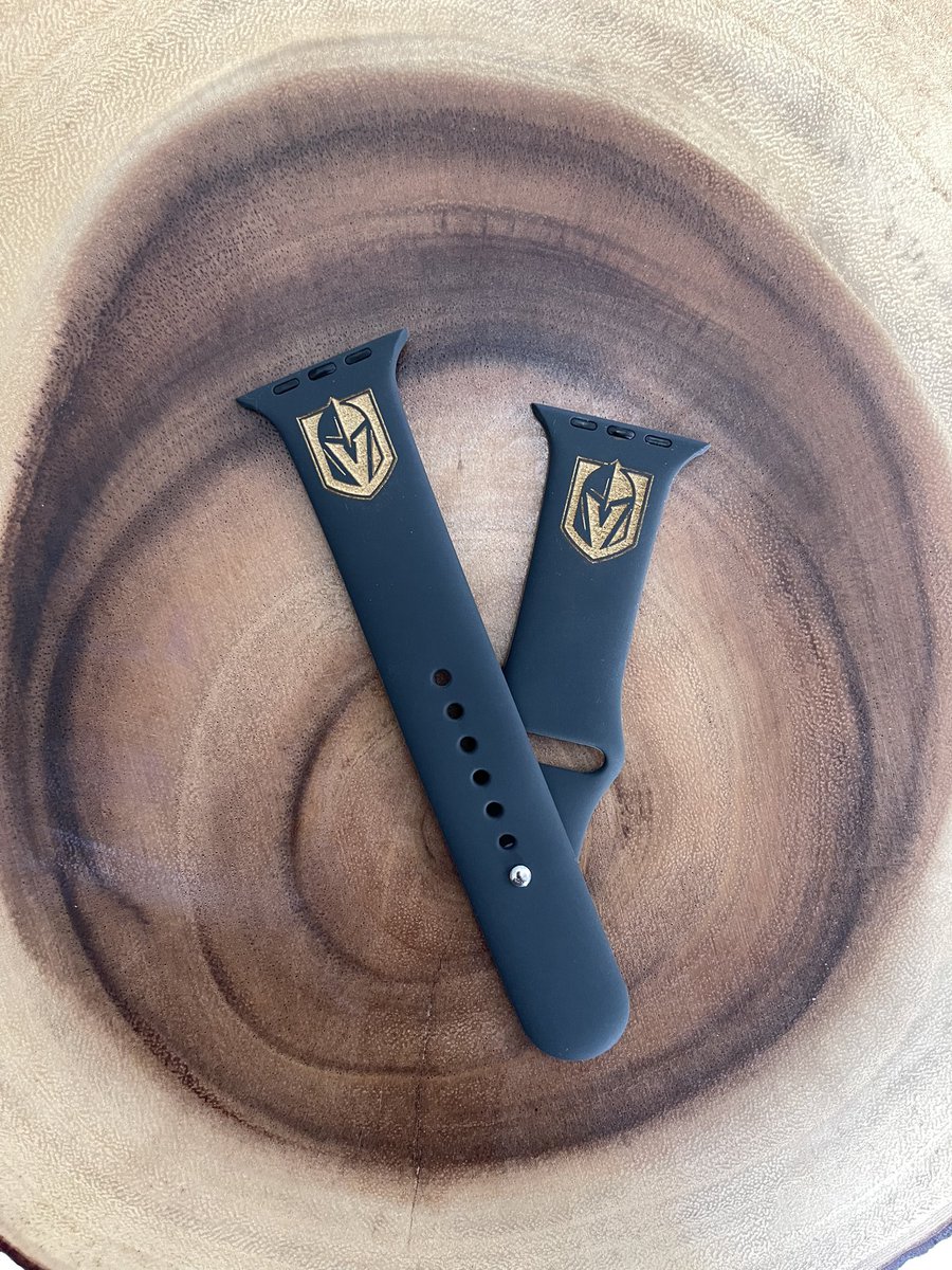 DidVgkwin's tweet photo. GIVEAWAY TIME ✨ ✨ ✨ 
Here’s the rules:
must be following us AND @1uniqueexpression on INSTAGRAM 
RETWEET and LIKE this tweet to be entered to win this VGK Apple Watch band! 
The winner will be chosen Thursday night and notified via DM.
Tell your friends!! #VGKfam #vegasborn https://t.co/u7KThnIQpF