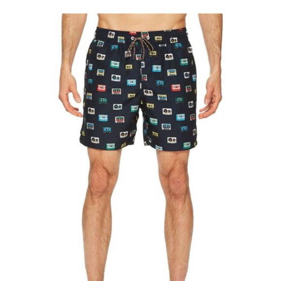 LuckyPaco07's tweet photo. So good I had to share! Check out all the items I'm loving on @Poshmarkapp from @PawsitivelyPosh #poshmark #fashion #style #shopmycloset #vansxrhude #originalpenguin: https://t.co/gyidDUplrJ https://t.co/ZPzTgpsFOR