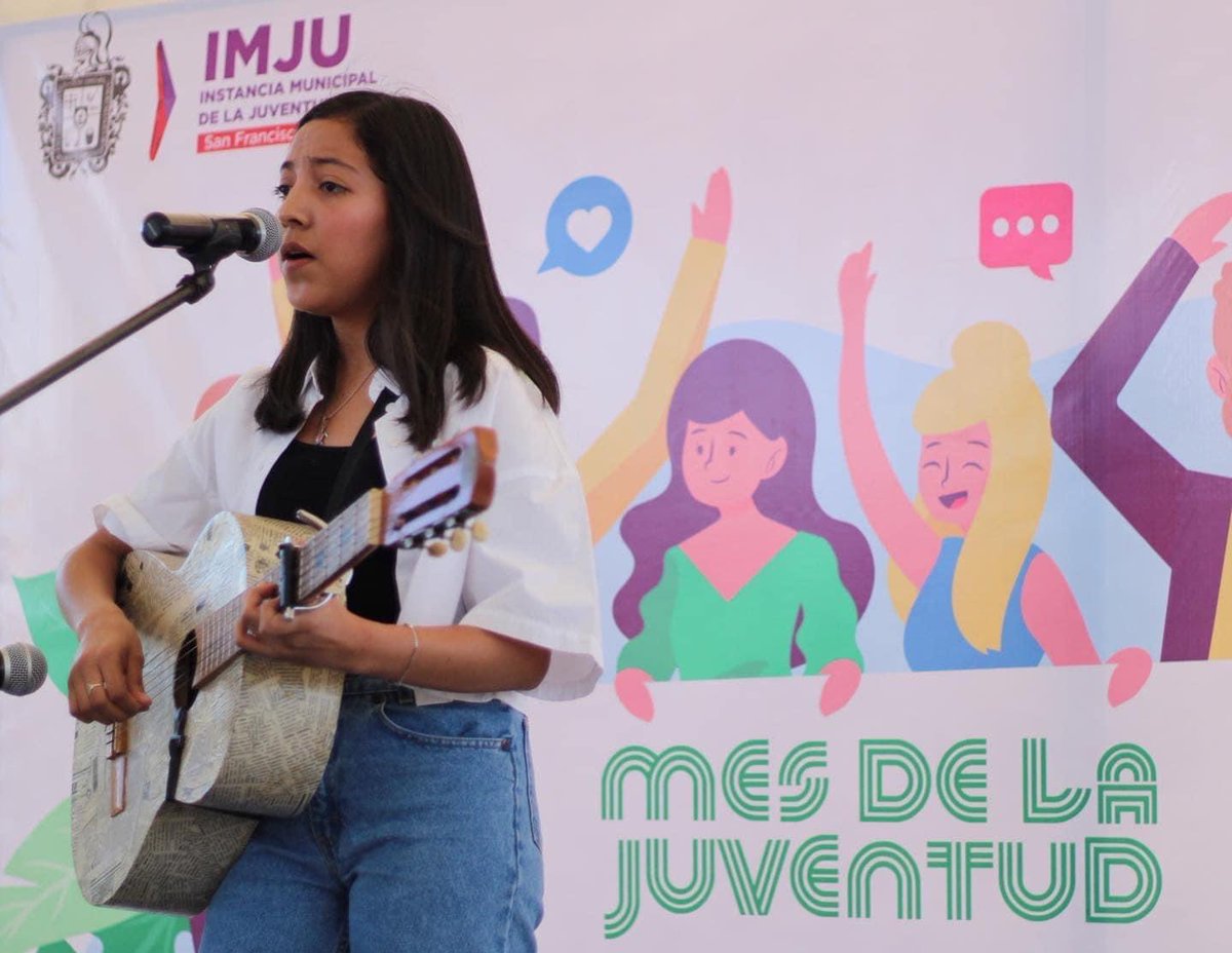 Increíble tarde de canto pasamos en el municipio de San  Pancho 🤩🎊🎤🎶.

Donde continuamos #estrechandolazos con las instancias municipales de la juventud, y en esta ocasión fuimos partícipes del concurso de canto “Arma tu Rola”.
Felicidades a todas y todos los participantes 🤩