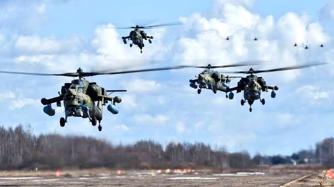 news_decode's tweet photo. ➡️ Due to recent humiliation in #Crimea &amp; assassination of Daria Dugina, Russia is planning something big to punish #Ukraine️.

➡️ US embassy issues new security alert for Ukraine, urges US citizens to leave.

➡️ According to sources Russia is preparing for massive air strikes. https://t.co/Da06mnOJMZ