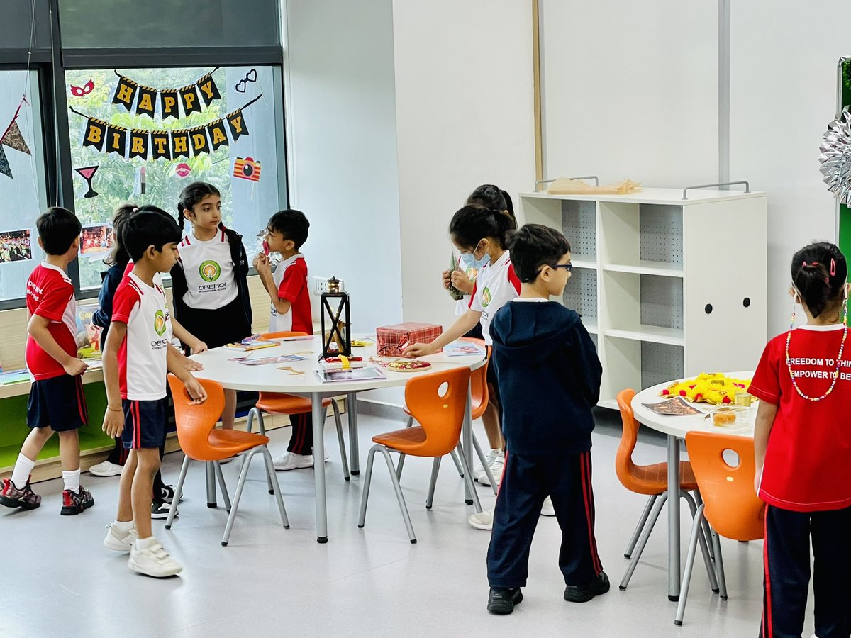 midstofinquiry's tweet photo. Kudos to the grade 1 team @oismumbai for having such a powerful #provocation for celebration where students were curious, open-minded, and able to connect, explore and invite wonderings. #inthmidstofinquiry #oisjvlrprimary #corevalues https://t.co/Ij8VCmu5jD