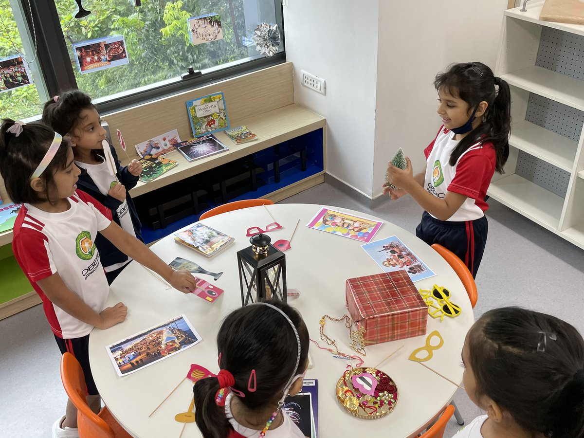 midstofinquiry's tweet photo. Kudos to the grade 1 team @oismumbai for having such a powerful #provocation for celebration where students were curious, open-minded, and able to connect, explore and invite wonderings. #inthmidstofinquiry #oisjvlrprimary #corevalues https://t.co/Ij8VCmu5jD