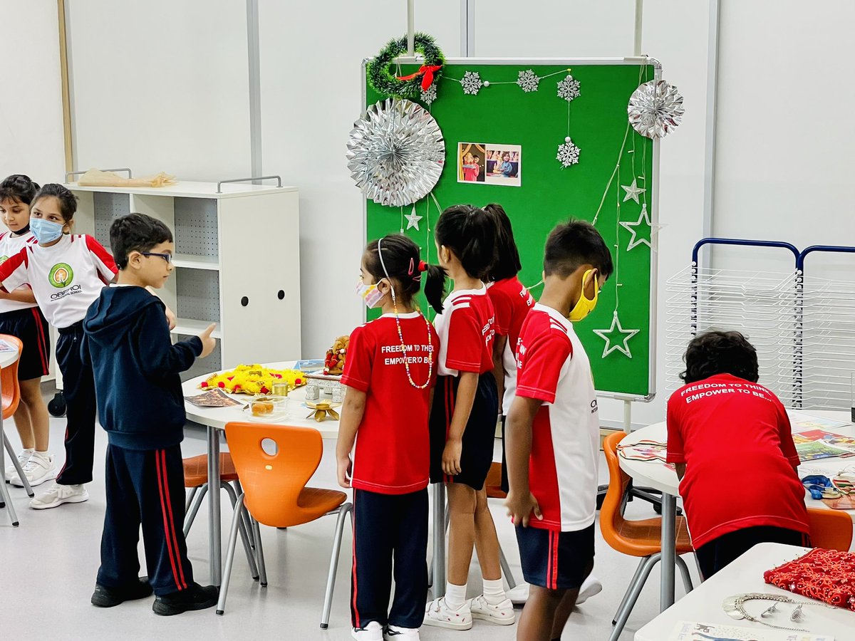midstofinquiry's tweet photo. Kudos to the grade 1 team @oismumbai for having such a powerful #provocation for celebration where students were curious, open-minded, and able to connect, explore and invite wonderings. #inthmidstofinquiry #oisjvlrprimary #corevalues https://t.co/Ij8VCmu5jD