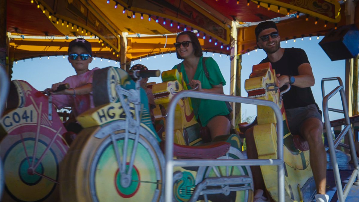 RyedaleMaze's tweet photo. NEW THIS YEAR- unlimited goes on all the funfair rides! Yes that's right, your ticket price inc as many rides as you like, &amp; as many times as you like! 😍👏
E.g. take an exhilarating motorbike ride on the 1930s Speedway!  And then race round the Brooklands Dodgems from 1937! 🏍🚘 https://t.co/vyz3bkOtSS