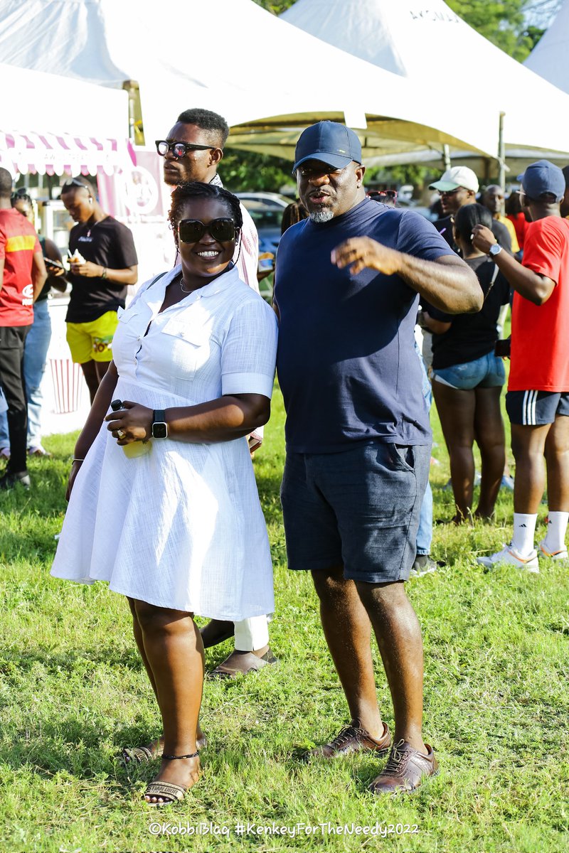iamkobbiblaq's tweet photo. #TagThemAll @kwadwosheldon @KwadwosheldonTv @glennsamm
@ayo_phan #Kenkeyfortheneedy2022
@tatascaritas @theOtopea #Retweet #Share #PostTag https://t.co/sdZWHfgLYl