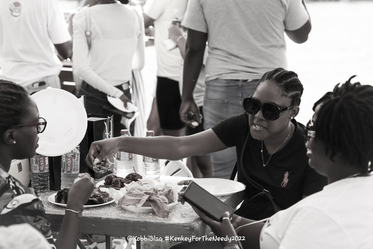 iamkobbiblaq's tweet photo. #TagThemAll @kwadwosheldon @KwadwosheldonTv @glennsamm
@ayo_phan #Kenkeyfortheneedy2022
@tatascaritas @theOtopea #Retweet #Share #PostTag https://t.co/QQIPwVZaE5