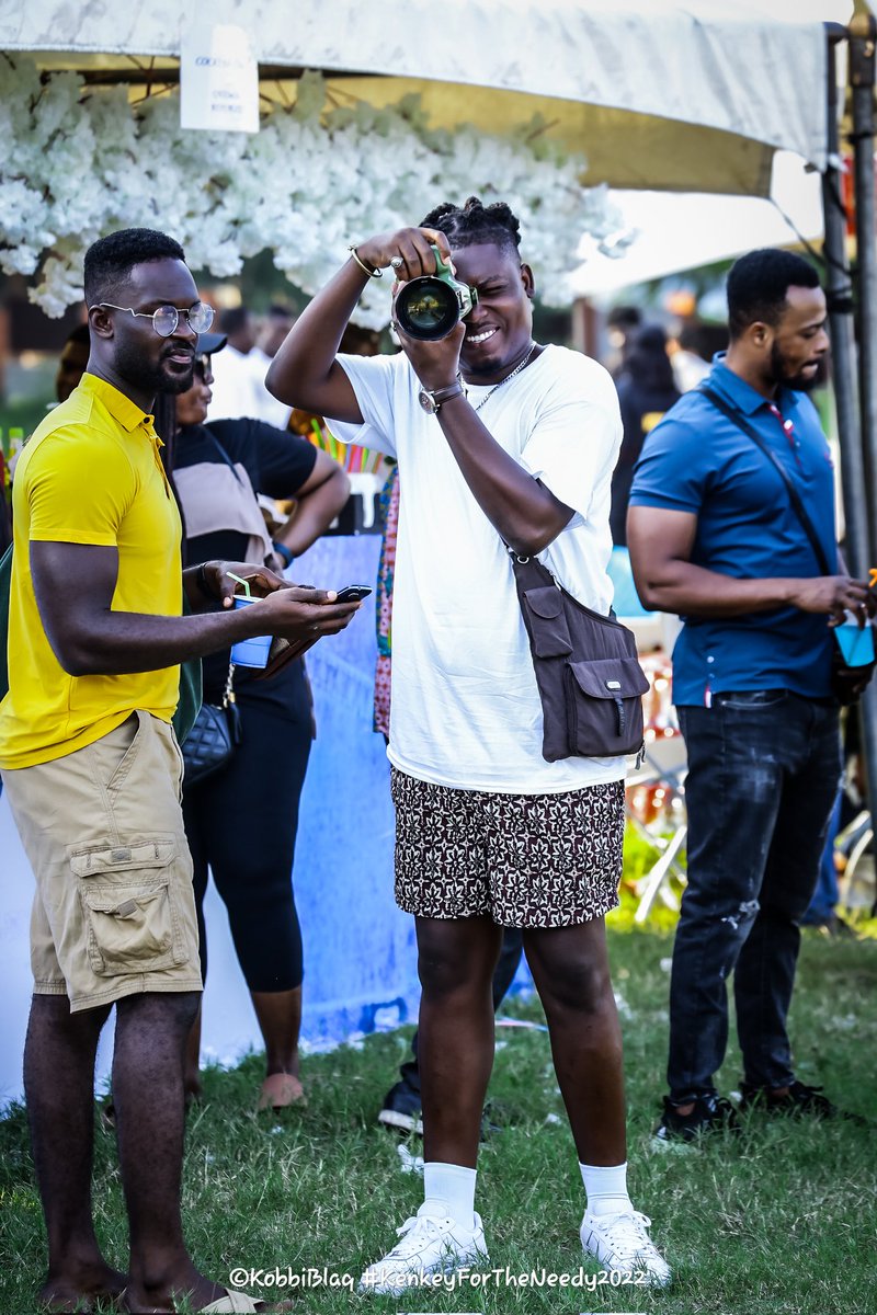 iamkobbiblaq's tweet photo. #TagThemAll @kwadwosheldon @KwadwosheldonTv @glennsamm
@ayo_phan #Kenkeyfortheneedy2022
@tatascaritas @theOtopea #Retweet #Share #PostTag https://t.co/jsgAsDATbf