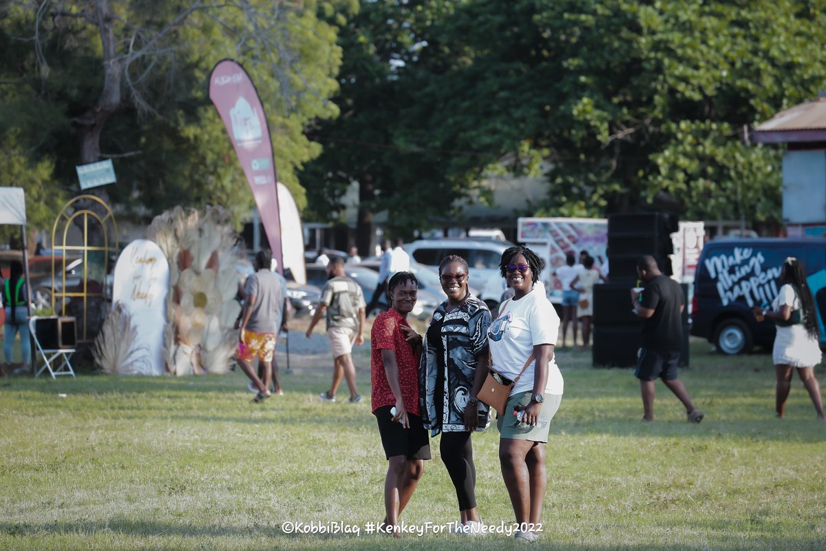 iamkobbiblaq's tweet photo. #TagThemAll @kwadwosheldon @KwadwosheldonTv @glennsamm
@ayo_phan #Kenkeyfortheneedy2022
@tatascaritas @theOtopea #Retweet #Share #PostTag https://t.co/sywfYqyaR9