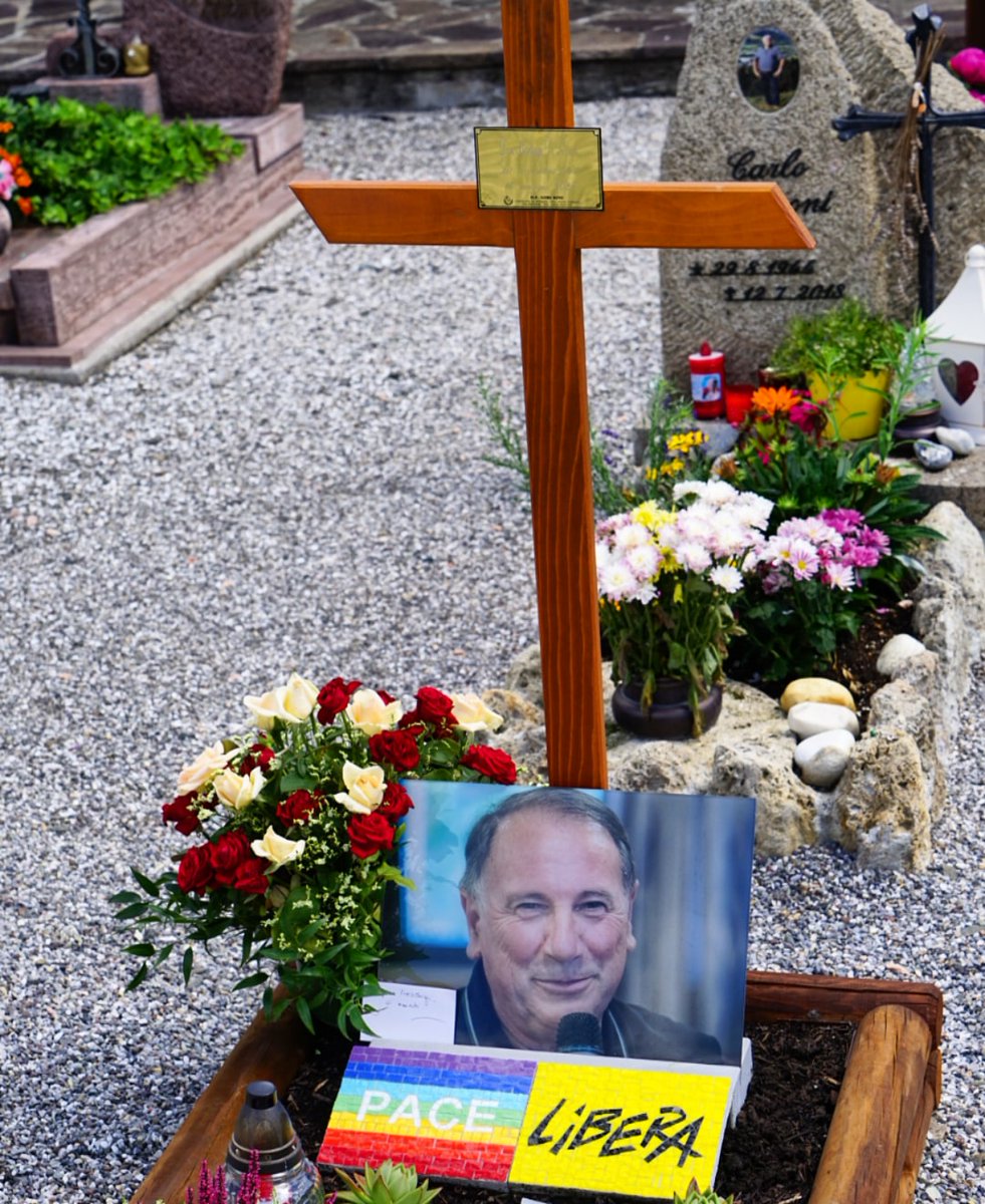 pauligurize's tweet photo. ⭕ #PierluigiDiPiazza
"Non cercate Pierluigi sotto la terra, sotto la pietra, tra i morti. Vi prego, continuate a cercarlo tra i vivi, tra le persone che ha amato, che ha accolto!”
(don Luigi Ciotti)
#Tualis #Carnia https://t.co/9wLYUf68bS