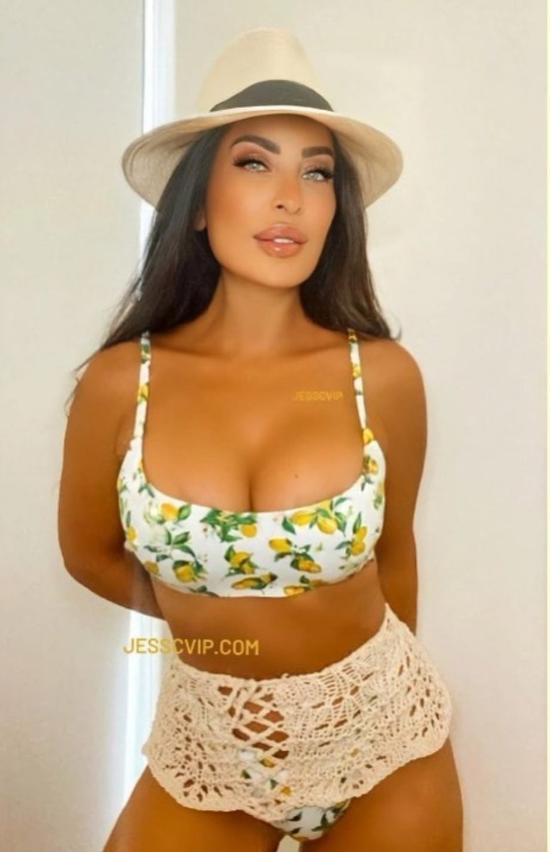 XxoticAngels's tweet image. Sunshine @JessicaC_VIP looking So Amazing!! JessCVIP.com #beautiful #bikiniday