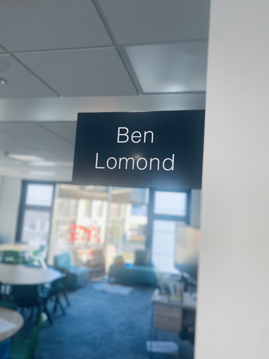 Calderwood_Pri's tweet photo. Miss Burton enjoyed her dialogue with Ben Lomond this morning, discussing and exploring all things Primary 7! We are very excited to see what our first ever Primary 7 clan can achieve! π #CreatingOurStory #CalderwoodClans https://t.co/q1rDEpb27u