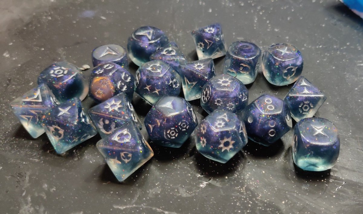Zoe 'Kihira' Lee on Twitter: "Made some custom resin Star Wars/Genesys ...