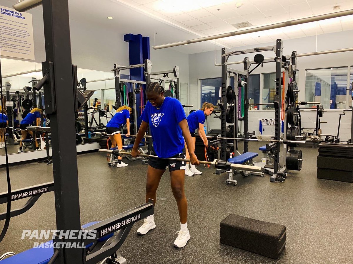 GSU_WBasketball's tweet photo. 𝟭𝘀𝘁 𝗹𝗶𝗳𝘁 𝗼𝗳 𝘁𝗵𝗲 𝘀𝗰𝗵𝗼𝗼𝗹 𝘆𝗲𝗮𝗿✅

#OurCity | #FamilybyCHOICES https://t.co/bd3lZ8tn1X