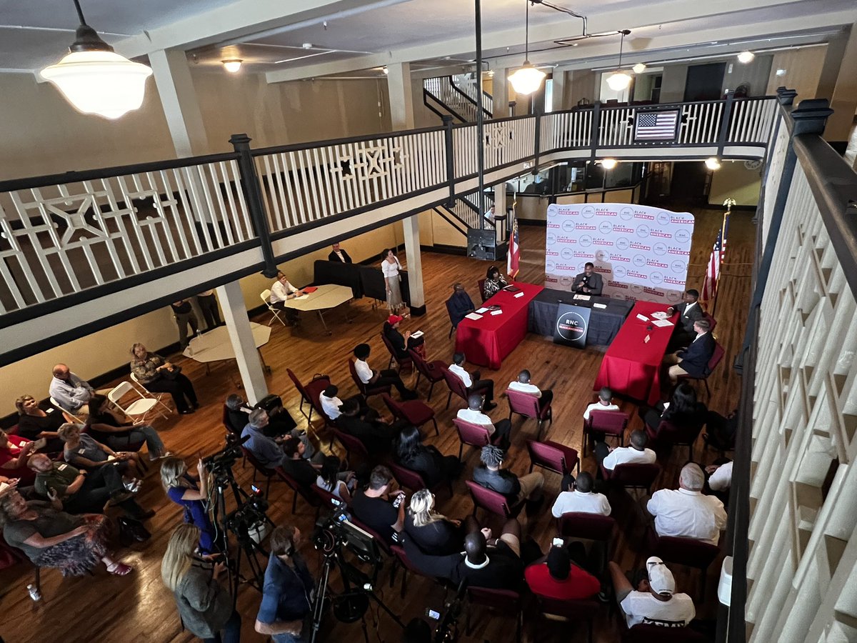 GDouglasiii's tweet photo. Wow! An amazing conversation between @HerschelWalker, @ChrisWestGA and faith leaders is happening right now in Albany, GA! #gapol #GeorgiaOnTheLine #LeadRight https://t.co/d0EAfh8a6N