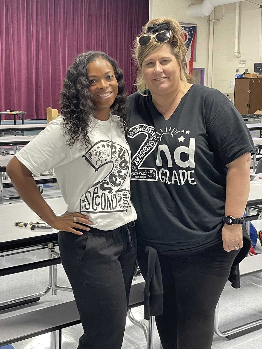 Mrs. Hutson tweet media