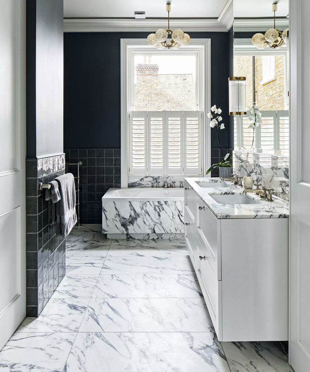 MatthewSwanson's tweet image. Here's inspiration for adding a little elegance to a #bathroom. #interiordesign  cpix.me/a/151478729