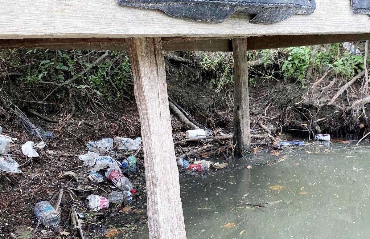 VictoriaPIO's tweet image. Keep Victoria Beautiful's Fall Sweep will send volunteers to the Guadalupe River—because cleaning our city means cleaning the river too! The cleanup is supported by a @KeepTxBeautiful sponsored by @drinkzenwtr. 
#drinkzenwtr #KeepTXBeautiful #fallsweep
victoriatx.gov/CivicAlerts.as…