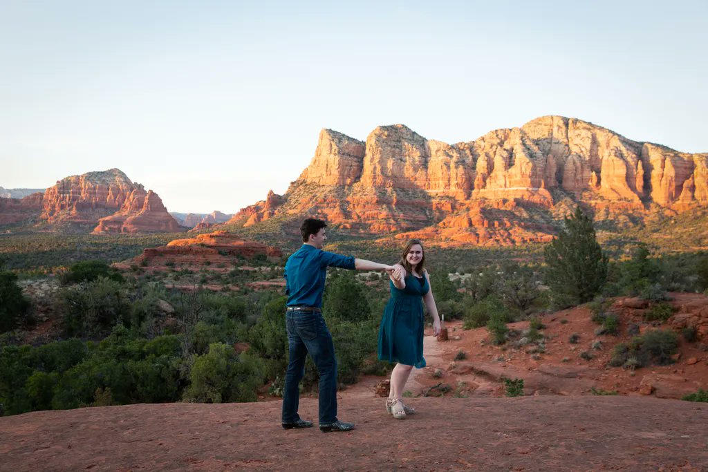 Tangled_Lilac's tweet photo. I meet so many couples who fell in love in Sedona.  Sometimes they meet there, sometimes it's their first (of many) trips together, and in this case, it's their first wedding anniversary where they fall in love all over again, and again, and again.

Where did you fall in love? https://t.co/691z9t4zdo
