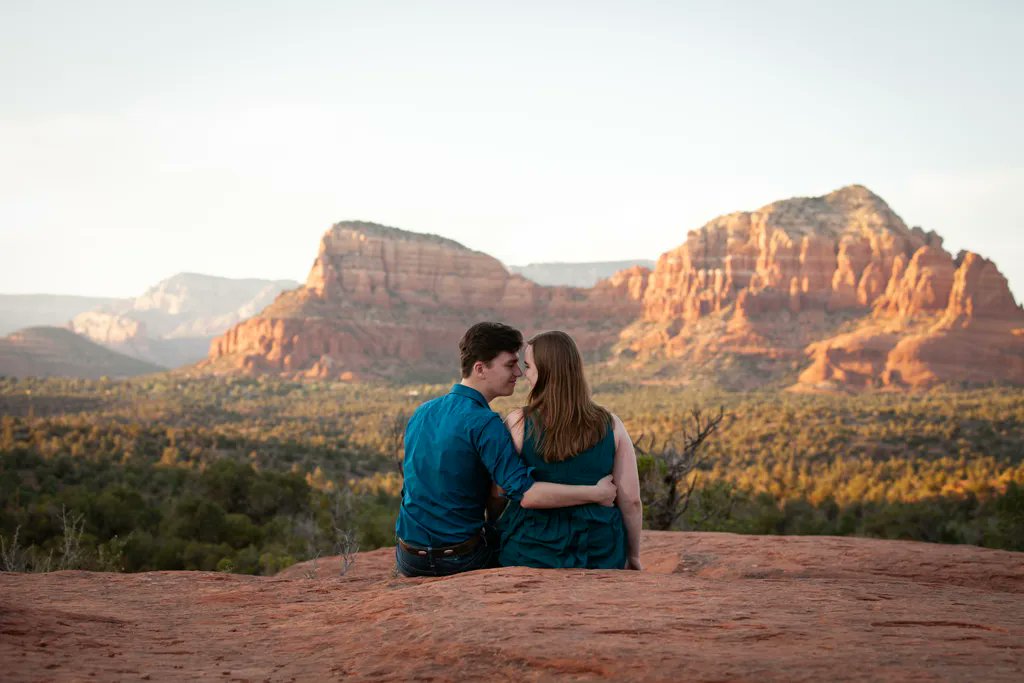 Tangled_Lilac's tweet photo. I meet so many couples who fell in love in Sedona.  Sometimes they meet there, sometimes it's their first (of many) trips together, and in this case, it's their first wedding anniversary where they fall in love all over again, and again, and again.

Where did you fall in love? https://t.co/691z9t4zdo
