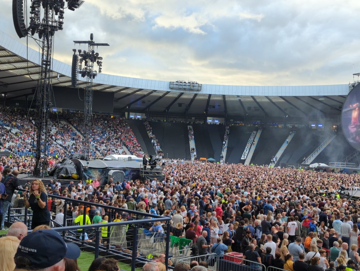 Carbafe's tweet photo. @PerformInterp Loving the energy and dance moves tonight at #coldplayhampden https://t.co/ODbxZiLF3S