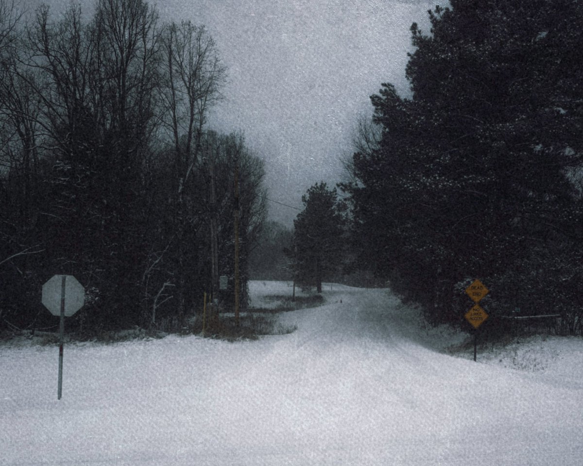 whateveroxy's tweet photo. winter always comes https://t.co/1JcmdkcKH9