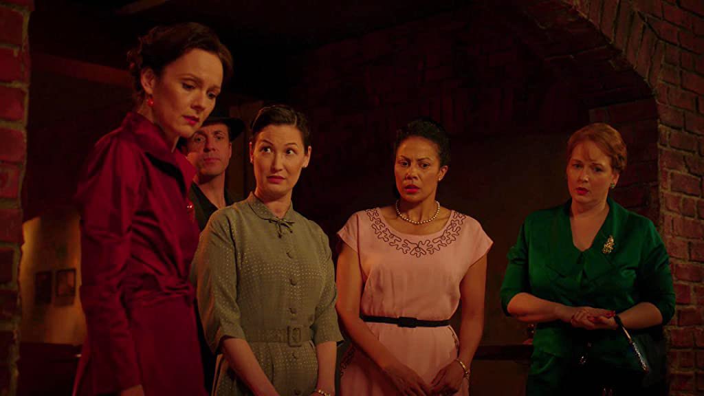 ChelahFan's tweet photo. Extraordinary women doing extraordinary things. Bletchley Circle San Francisco NETFLIX #BletchleyCircle #ChelahHorsdal #CrystalBalint #RachaelStirling #JulieGraham #ChanellePeloso https://t.co/pYznzL2vPP