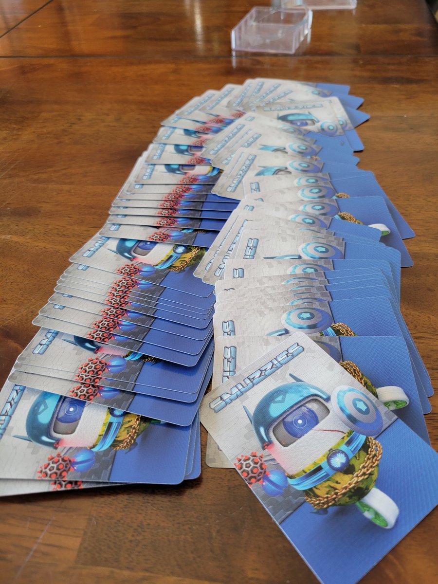 Virtual games with real rewards! Thanks @VeSmuzzies for the sweet deck of cards! If you haven't heard of em go check em out! Mint is September 3rd on <a href="/VeSeaOfficial/">𝕍eSea</a> 

#vechain #vnft #smuzzies #vesea